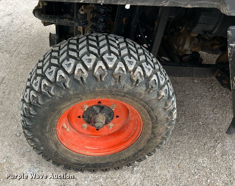 image for item LG9195 2011 Bobcat 3400XL  utility vehicle