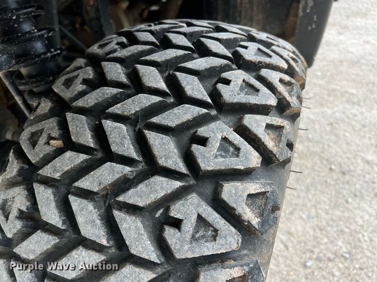 image for item LG9195 2011 Bobcat 3400XL  utility vehicle