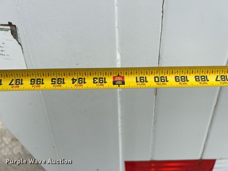 image for item LG9196 1997 Eagle Body  enclosed cargo trailer