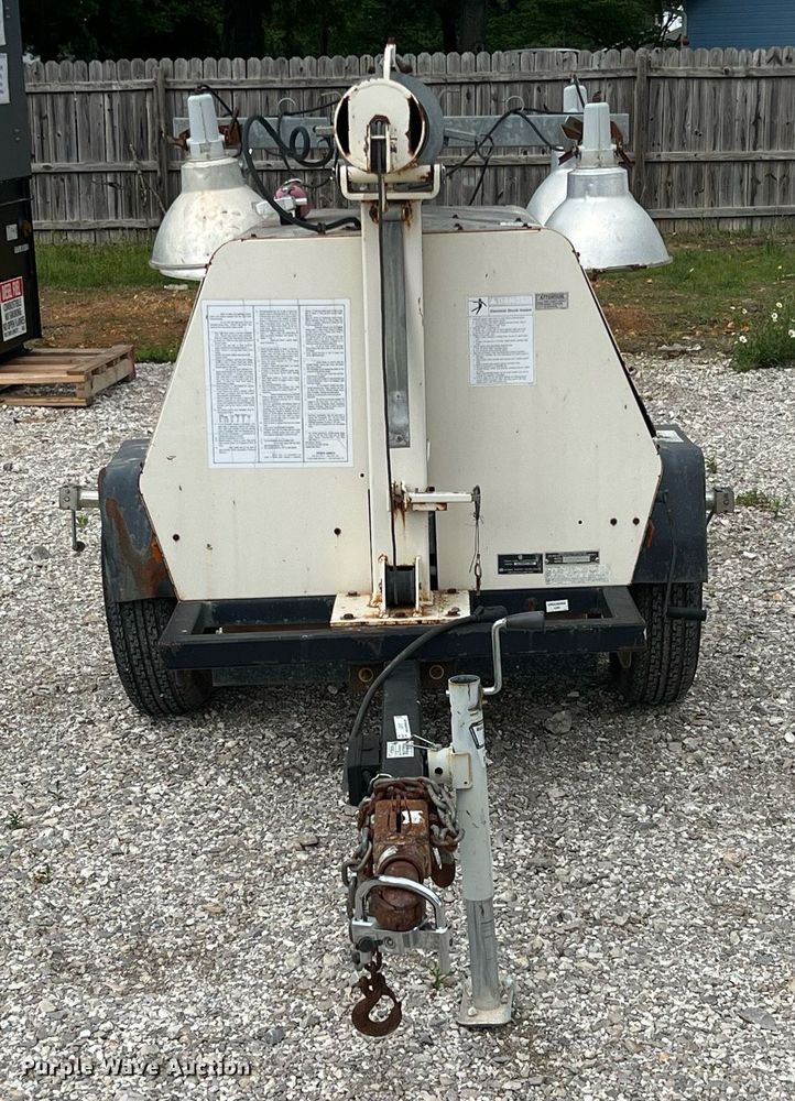 image for item LG9197 Terex AL4060D1-4MH  light plant