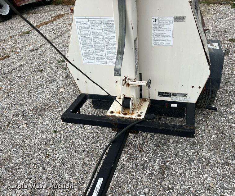 image for item LG9197 Terex AL4060D1-4MH  light plant