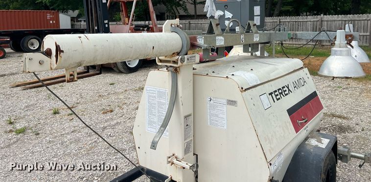 image for item LG9197 Terex AL4060D1-4MH  light plant