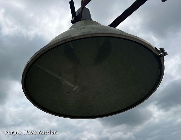 image for item LG9197 Terex AL4060D1-4MH  light plant