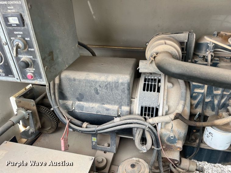 image for item LG9197 Terex AL4060D1-4MH  light plant