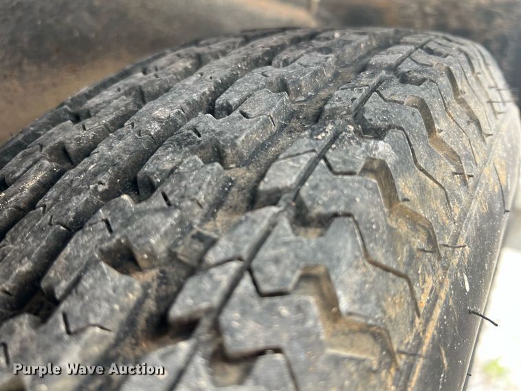 image for item LG9197 Terex AL4060D1-4MH  light plant