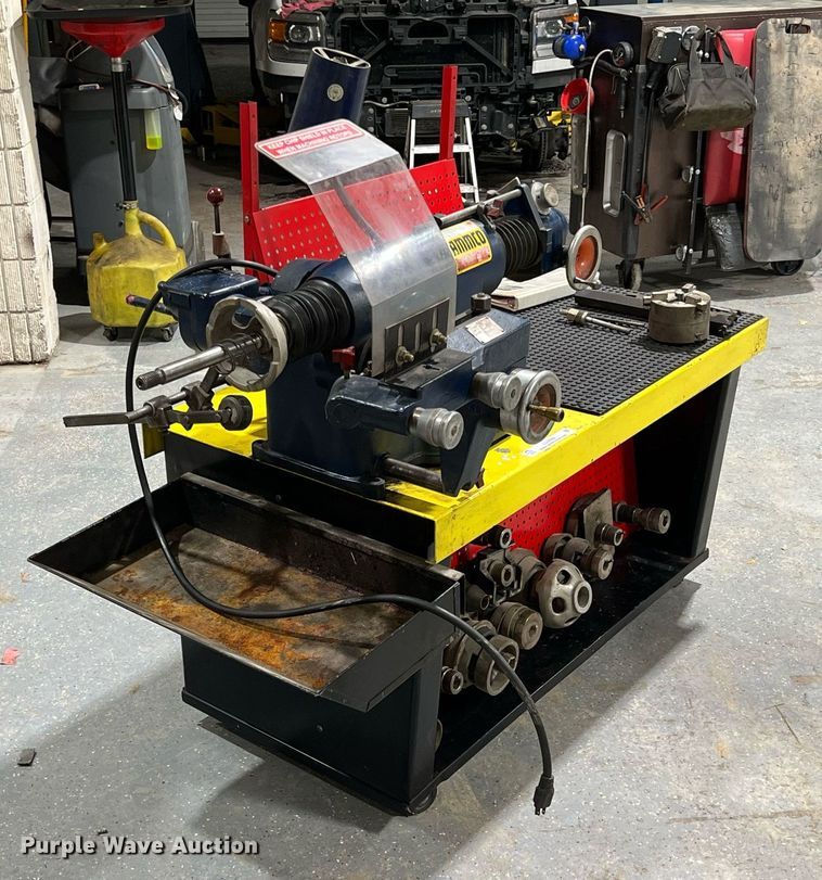 image for item LG9200 Ammco 6900  brake lathe