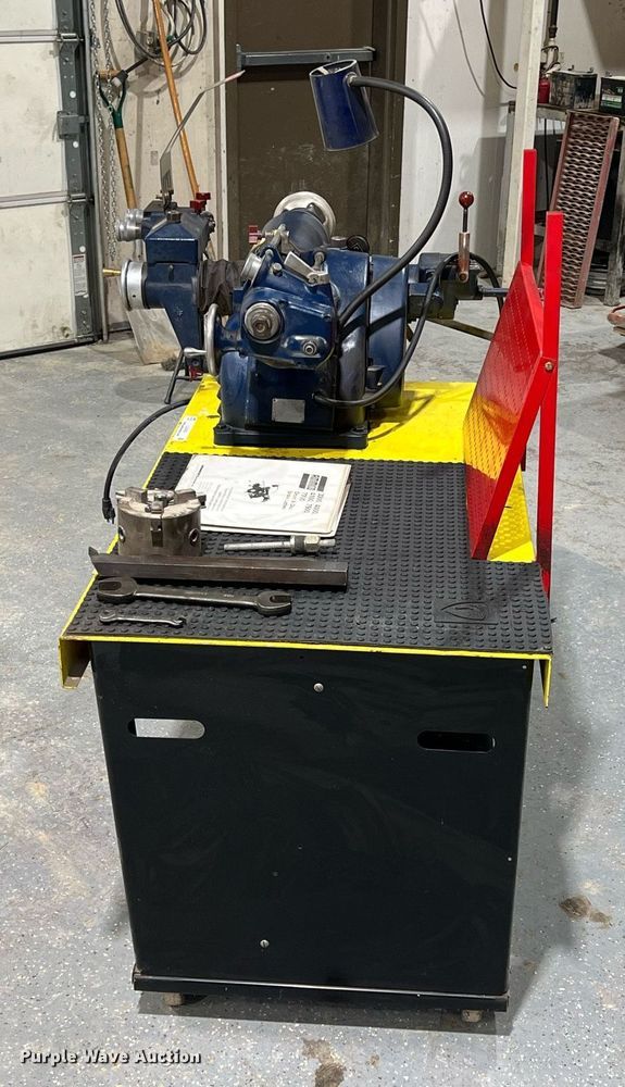 image for item LG9200 Ammco 6900  brake lathe