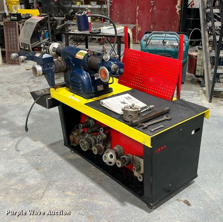 image for item LG9200 Ammco 6900  brake lathe