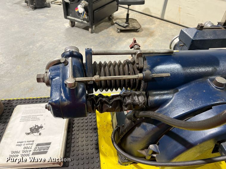 image for item LG9200 Ammco 6900  brake lathe