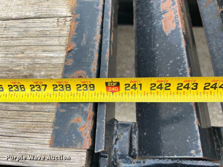 image for item LG9202 2015 H&H Trailers  equipment trailer