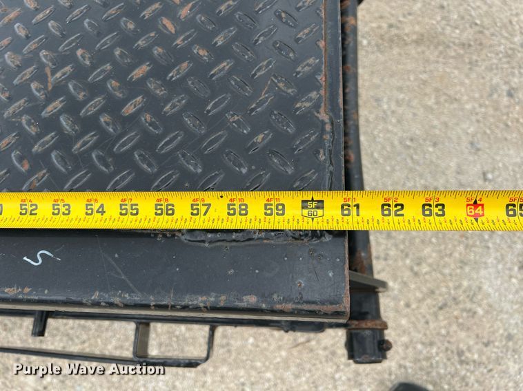 image for item LG9202 2015 H&H Trailers  equipment trailer