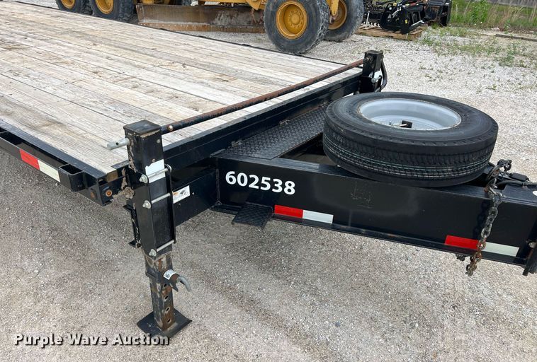 image for item LG9202 2015 H&H Trailers  equipment trailer