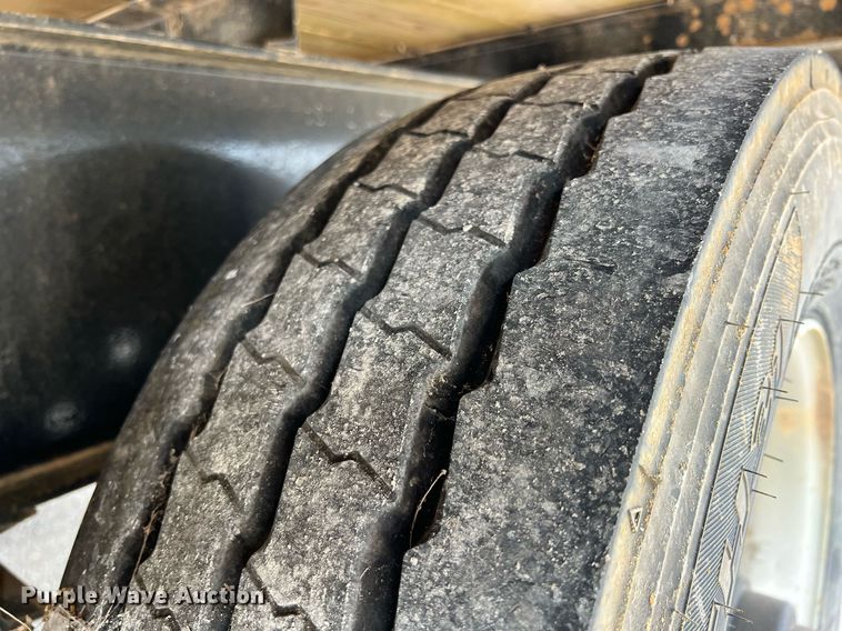 image for item LG9202 2015 H&H Trailers  equipment trailer