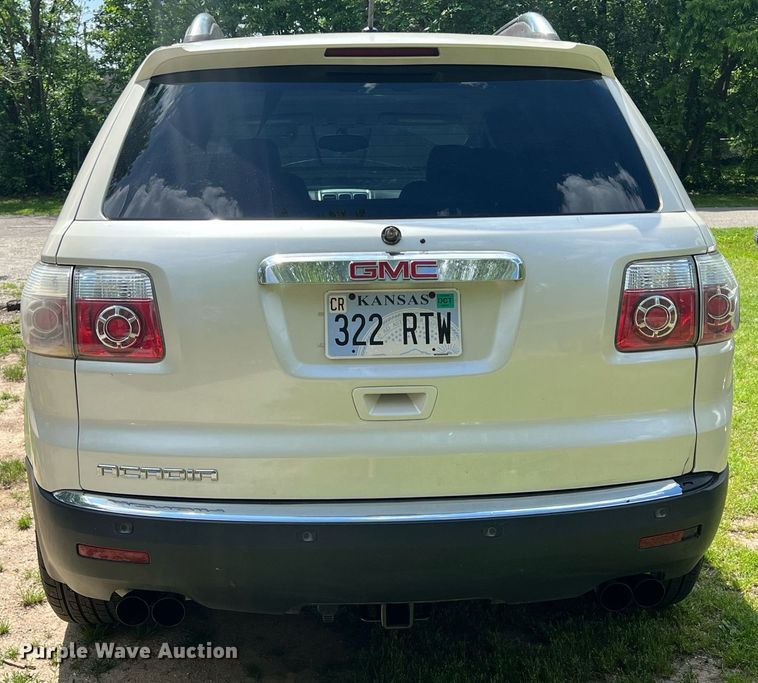 image for item LG9226 2008 GMC Acadia  SUV