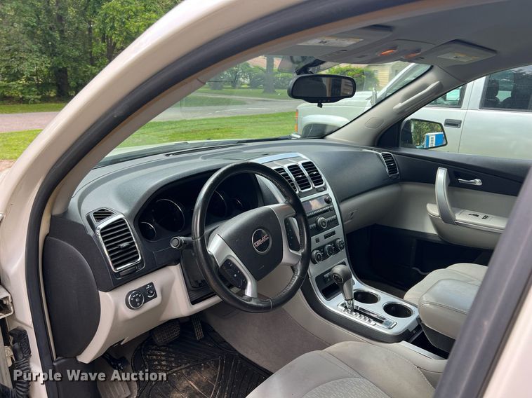 image for item LG9226 2008 GMC Acadia  SUV