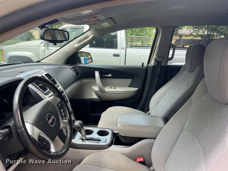 image for item LG9226 2008 GMC Acadia  SUV