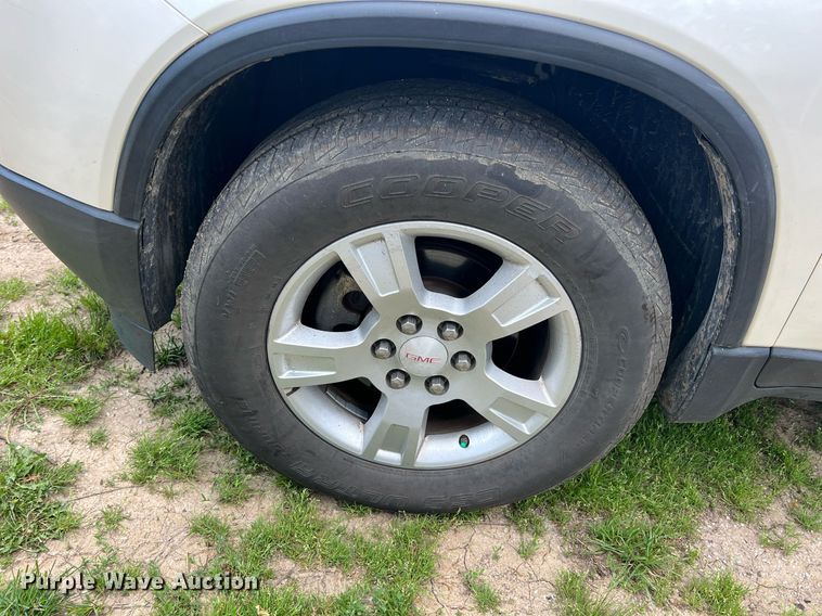 image for item LG9226 2008 GMC Acadia  SUV