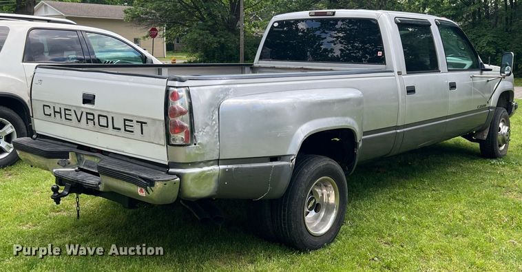 image for item LG9227 1996 Chevrolet K3500  Crew Cab pickup truck