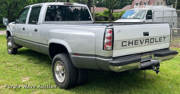 image for item LG9227 1996 Chevrolet K3500  Crew Cab pickup truck