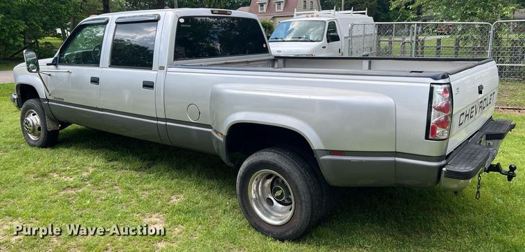 image for item LG9227 1996 Chevrolet K3500  Crew Cab pickup truck