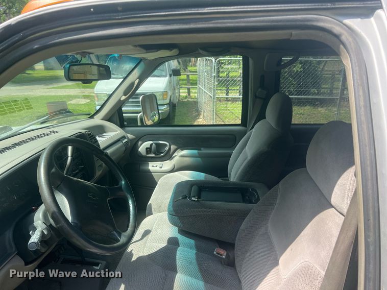 image for item LG9227 1996 Chevrolet K3500  Crew Cab pickup truck