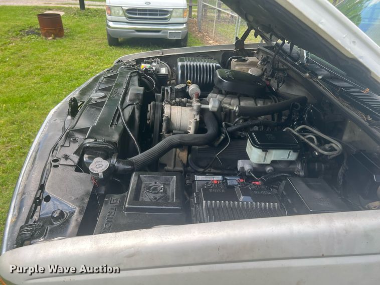 image for item LG9227 1996 Chevrolet K3500  Crew Cab pickup truck