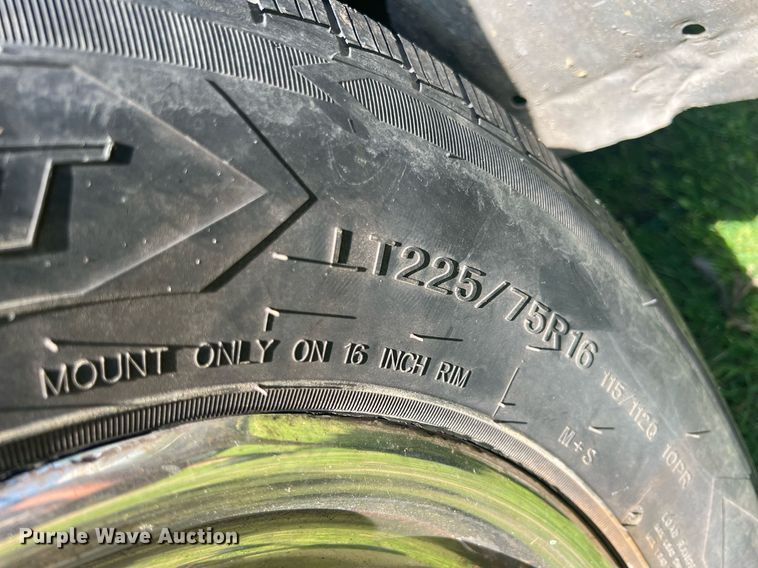 image for item LG9227 1996 Chevrolet K3500  Crew Cab pickup truck