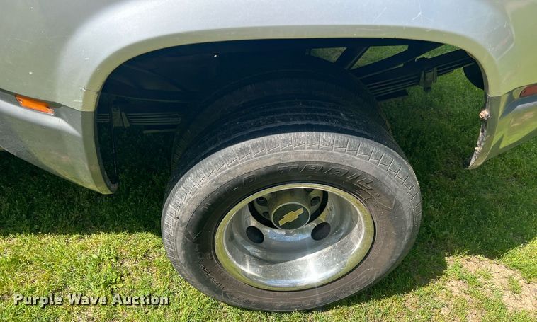 image for item LG9227 1996 Chevrolet K3500  Crew Cab pickup truck