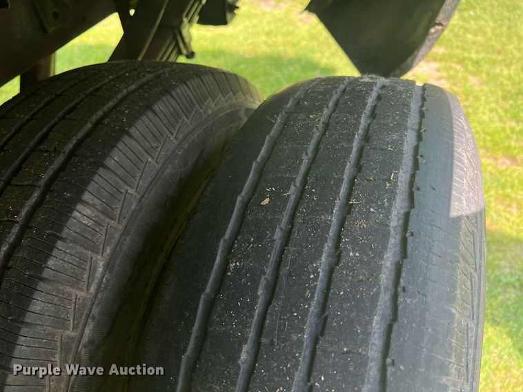 image for item LG9227 1996 Chevrolet K3500  Crew Cab pickup truck