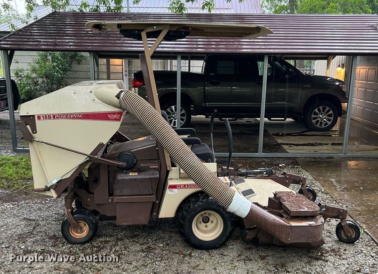 image for item LG9228 Grasshopper 725D  ZTR lawn mower