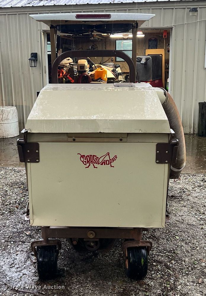 image for item LG9228 Grasshopper 725D  ZTR lawn mower