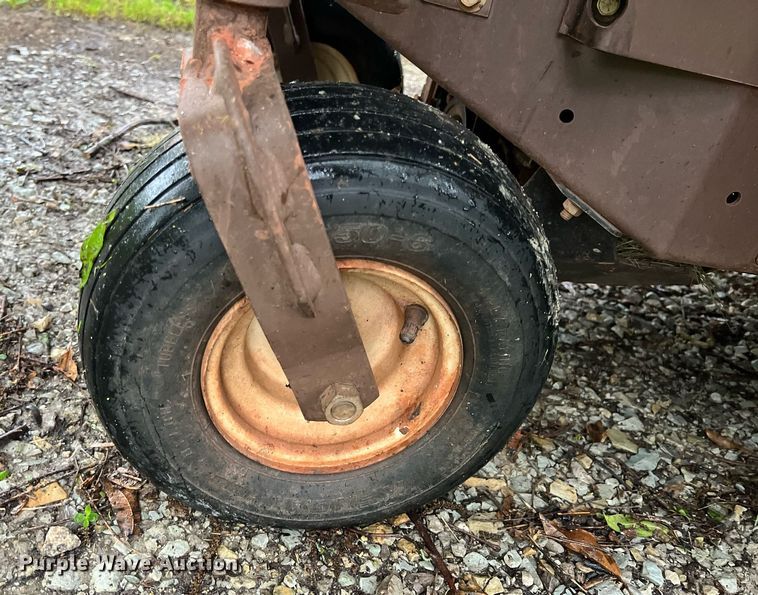 image for item LG9228 Grasshopper 725D  ZTR lawn mower