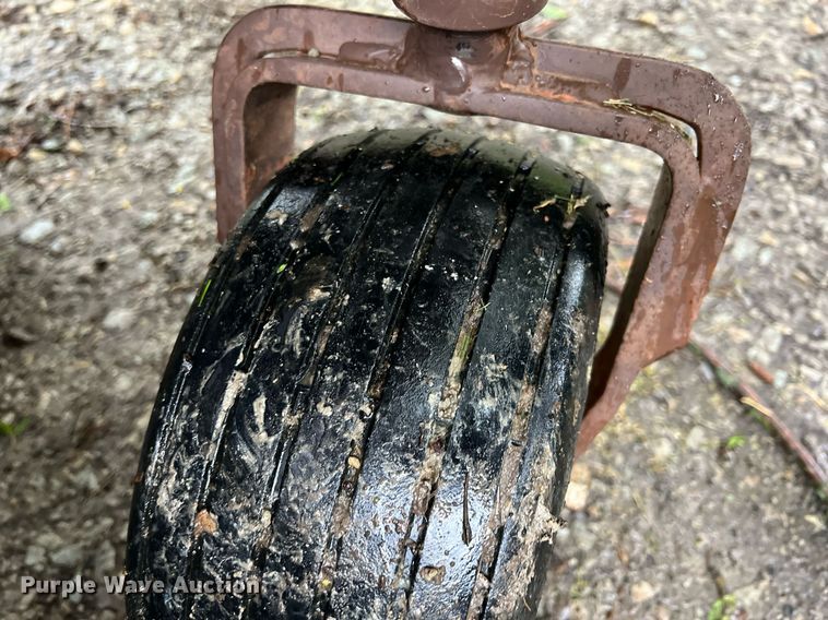 image for item LG9228 Grasshopper 725D  ZTR lawn mower