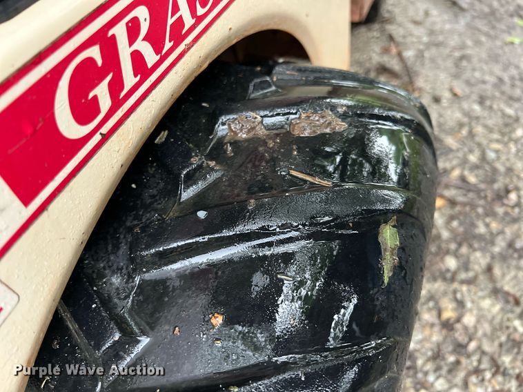 image for item LG9228 Grasshopper 725D  ZTR lawn mower