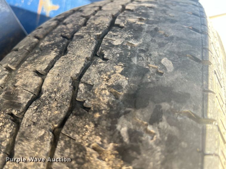 image for item LG9230 2015 Air Tow D12  dump trailer