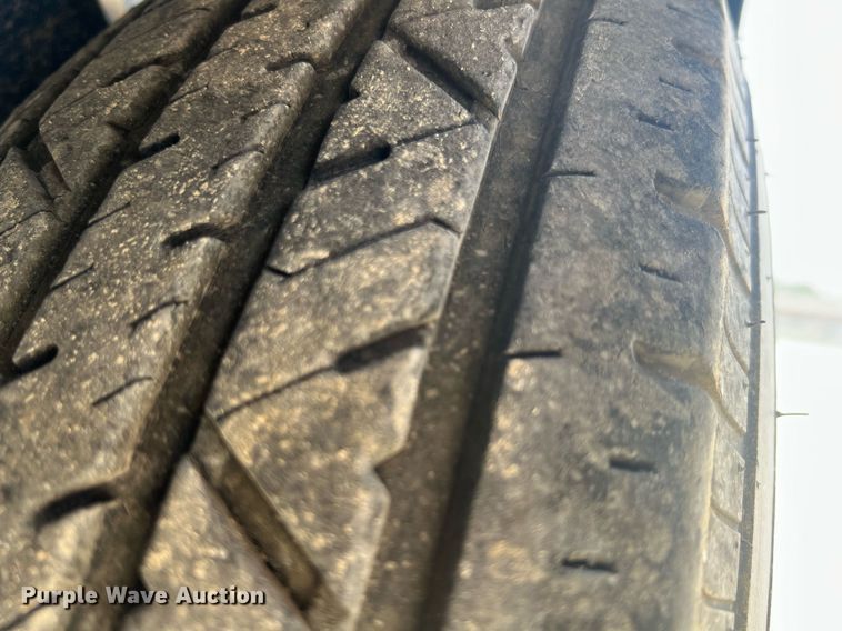 image for item LG9230 2015 Air Tow D12  dump trailer