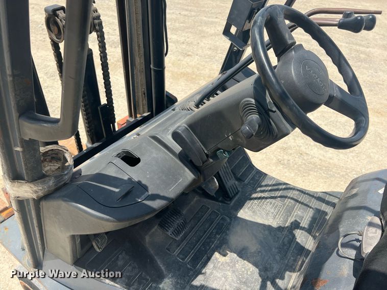 image for item LG9231 Toyota 8FGCU20  forklift