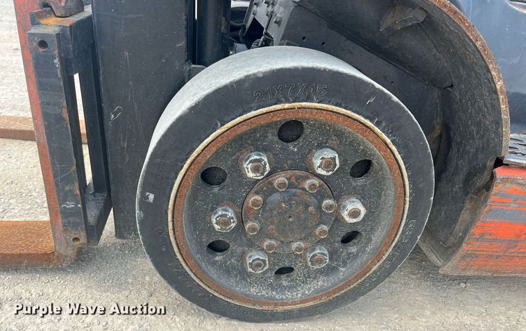 image for item LG9231 Toyota 8FGCU20  forklift