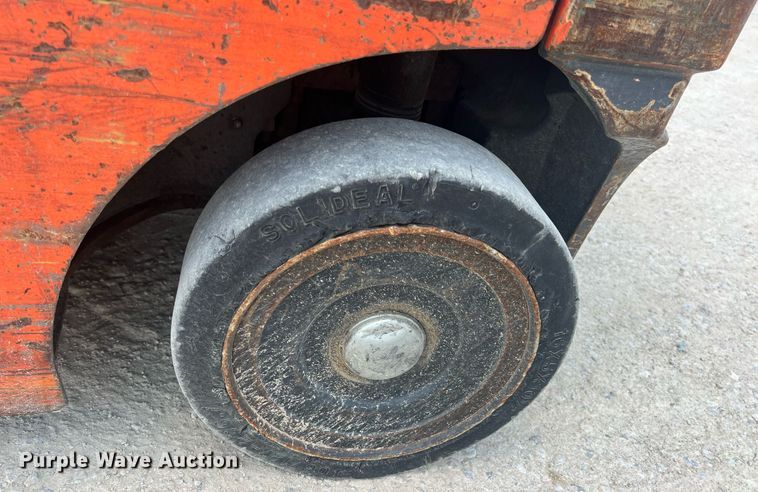 image for item LG9231 Toyota 8FGCU20  forklift