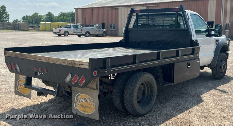 image for item LG9233 2009 Ford F450 Super Duty  flatbed truck