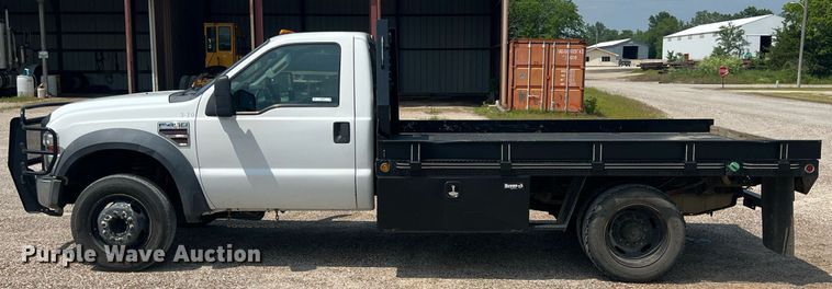 image for item LG9233 2009 Ford F450 Super Duty  flatbed truck