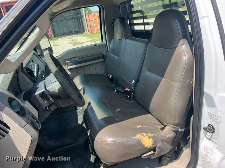 image for item LG9233 2009 Ford F450 Super Duty  flatbed truck