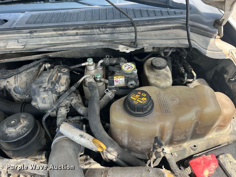 image for item LG9233 2009 Ford F450 Super Duty  flatbed truck