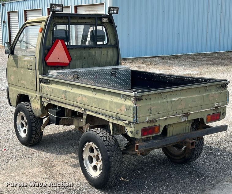 image for item LG9236 Suzuki M-DB51T  utility vehicle