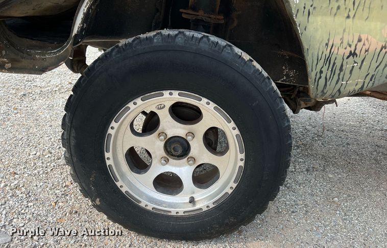 image for item LG9236 Suzuki M-DB51T  utility vehicle