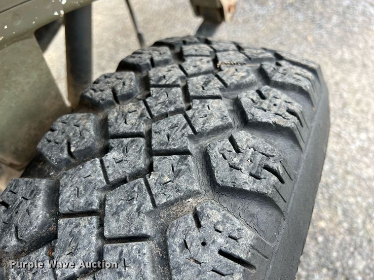 image for item LG9236 Suzuki M-DB51T  utility vehicle