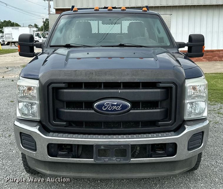 image for item LG9242 2012 Ford F350 Super Duty  SuperCab utility bed pickup truck