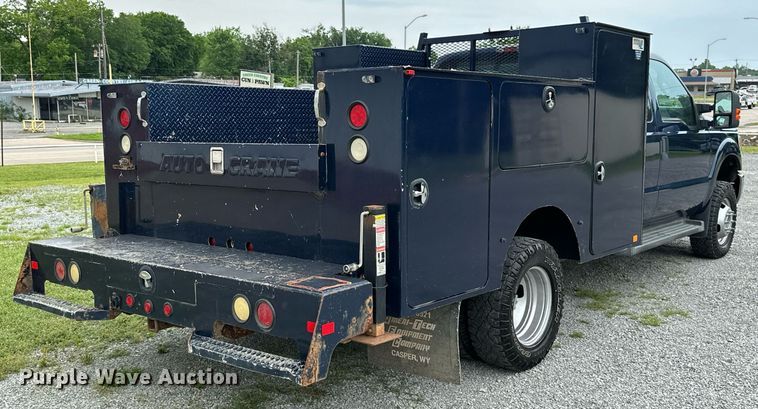 image for item LG9242 2012 Ford F350 Super Duty  SuperCab utility bed pickup truck