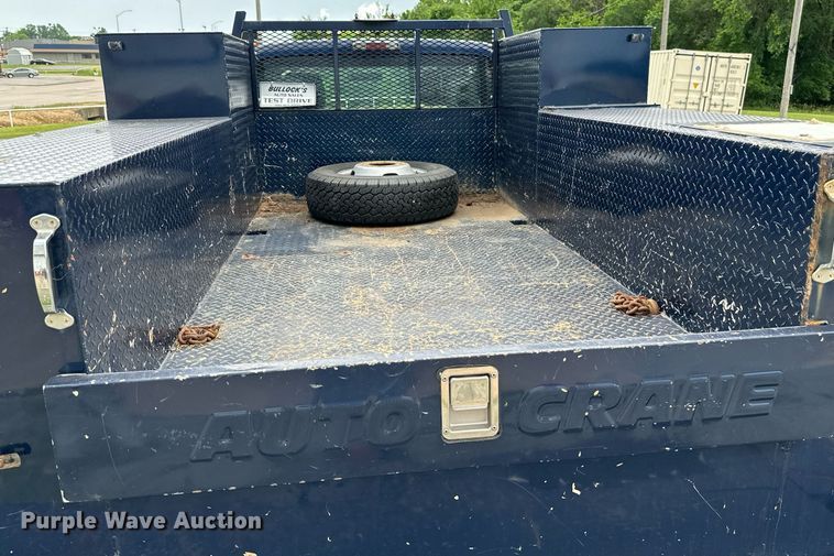 image for item LG9242 2012 Ford F350 Super Duty  SuperCab utility bed pickup truck