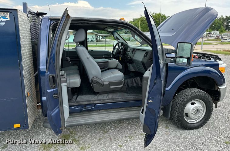 image for item LG9242 2012 Ford F350 Super Duty  SuperCab utility bed pickup truck